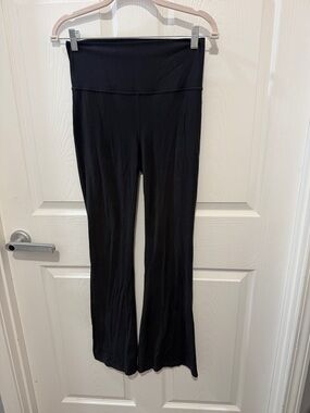 all in motion Black High-Rise Flare Leggings